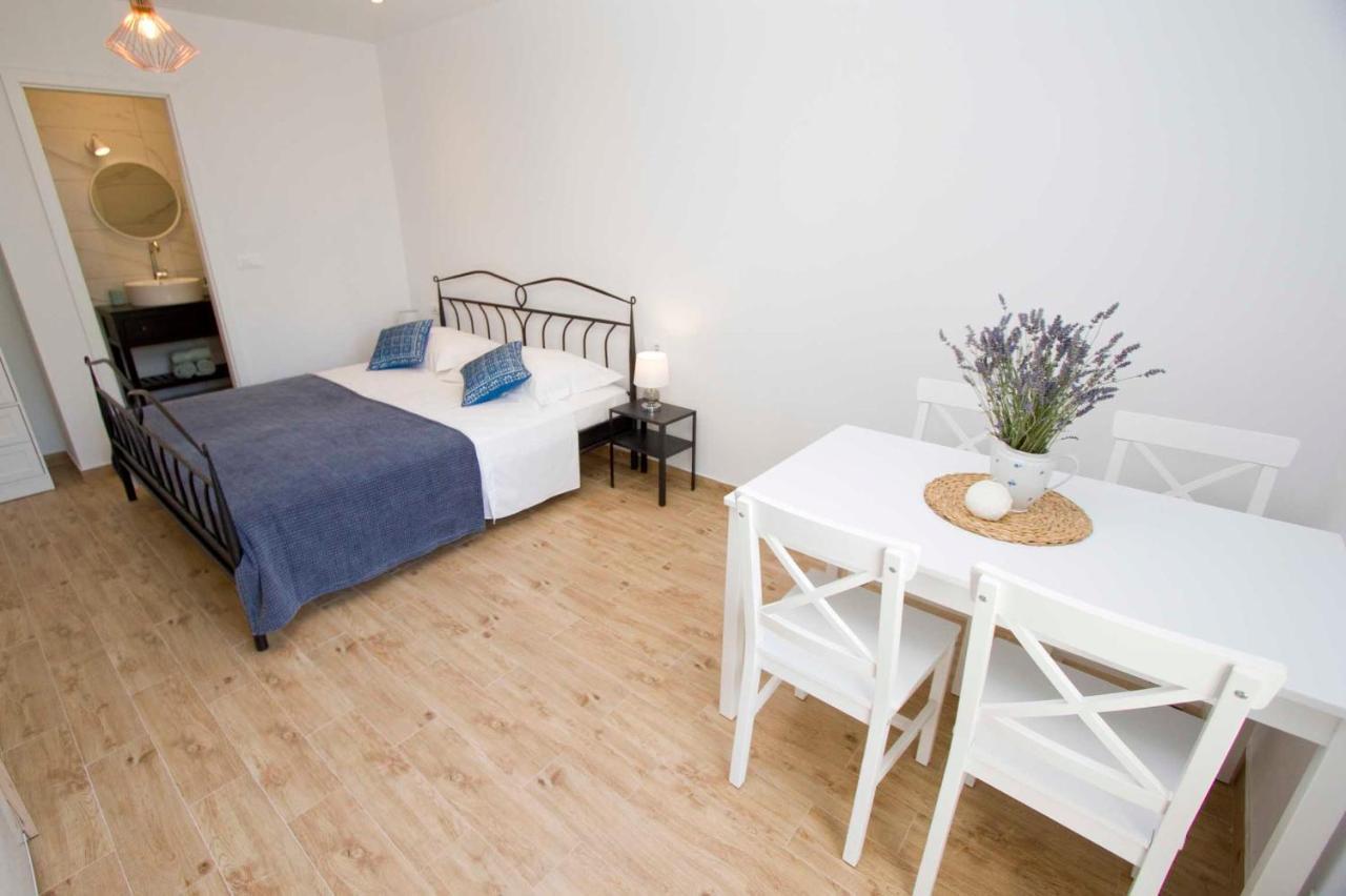 Apartmani Rustica Drašnice Exterior foto