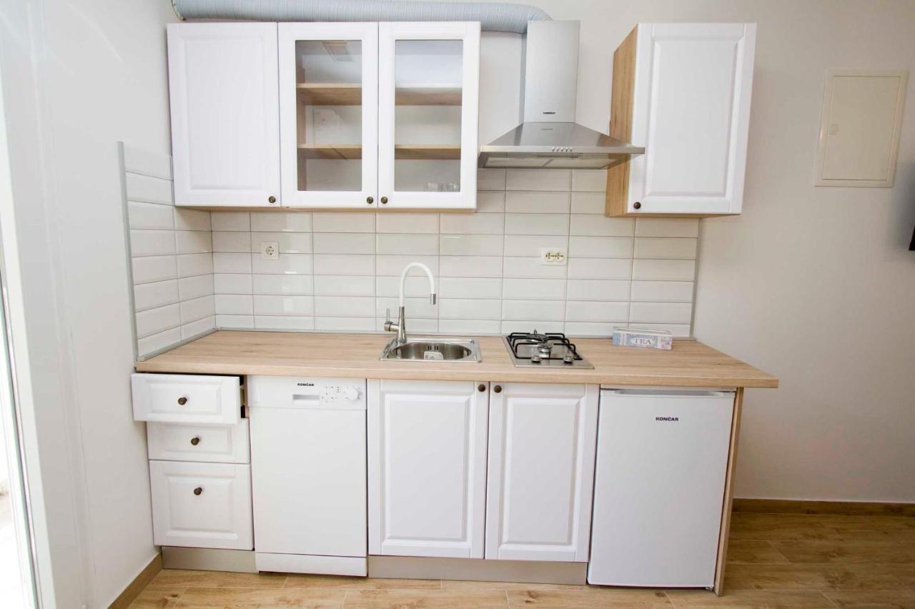 Apartmani Rustica Drašnice Exterior foto